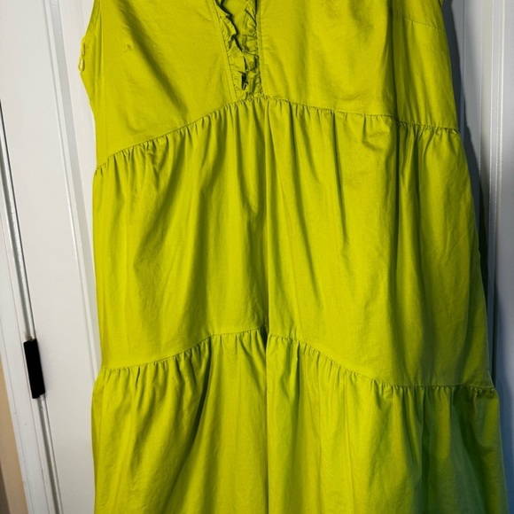 Lime Green Sleeveless Tiered Dress - Picture 3 of 7